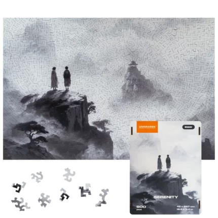 SERENITÀ IN BIANCO E NERO scatola puzzle e pezzi non assemblati raffiguranti due persone in piedi su una scogliera che domina un nebbioso paesaggio montano.